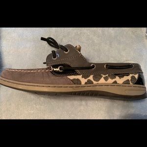 Sperry slip on shoes